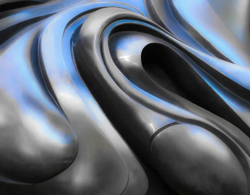 Stainless Curves